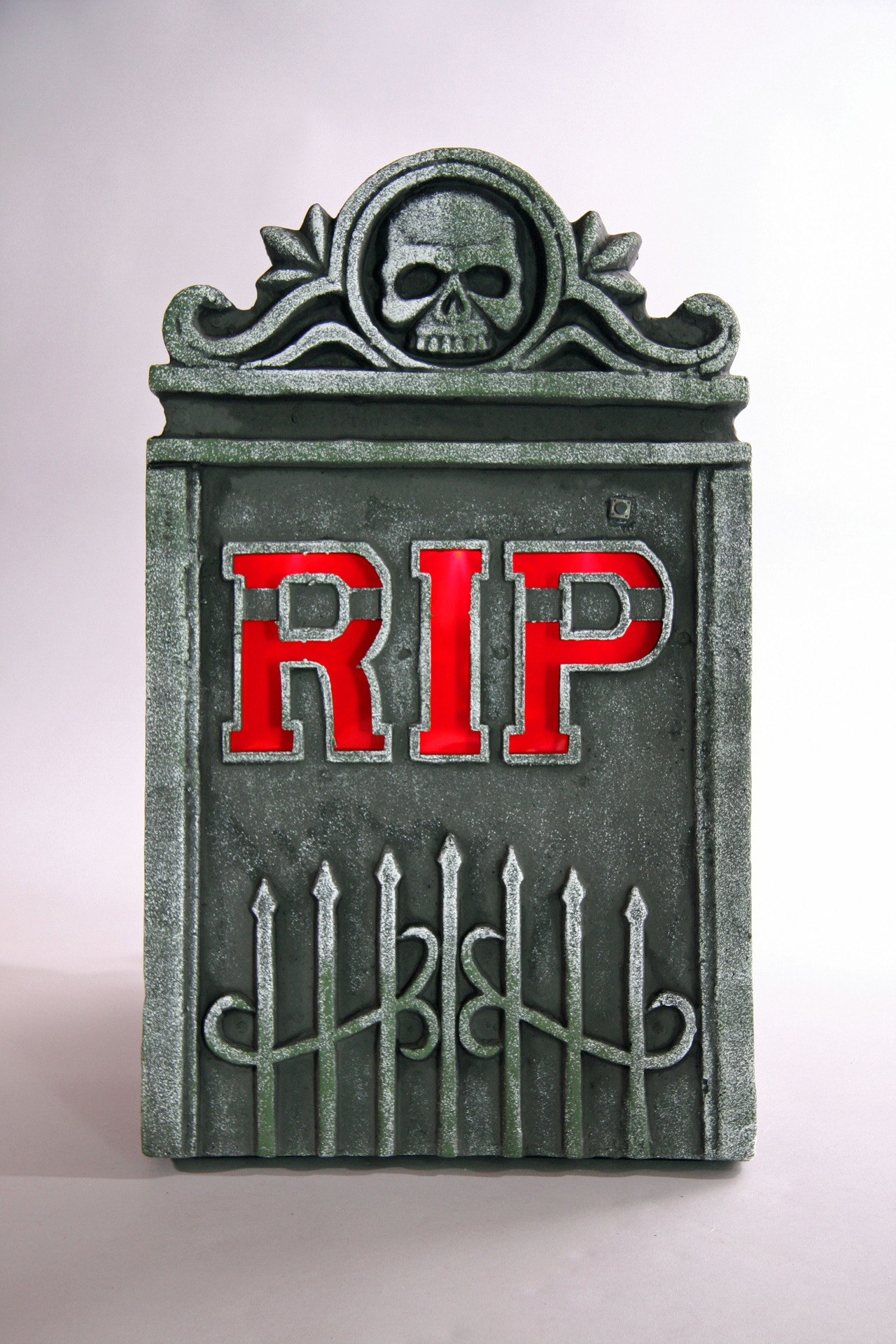 Grabst�tte mit Beleuchtung, batterbetr. 24-tlg.