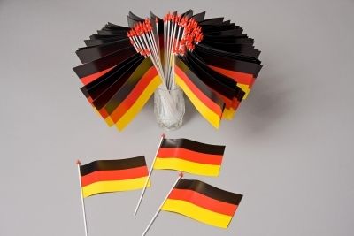 Plastikfhnchen, ca. 10x15 cm, Deutschland